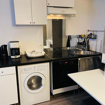 Comfortable Studio In Clichy Luaran gambar