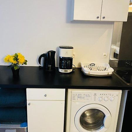 Comfortable Studio In Clichy Luaran gambar