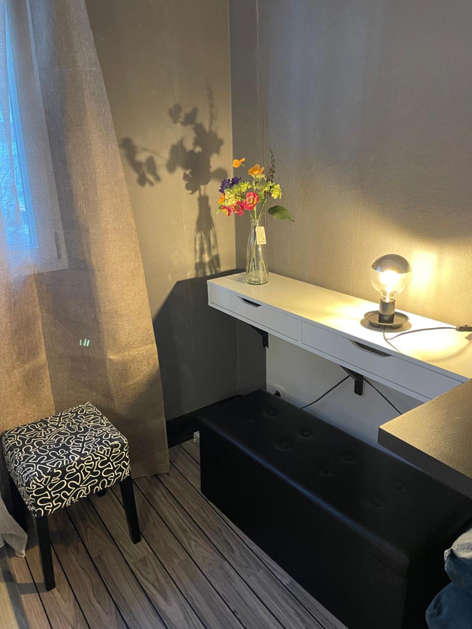 Comfortable Studio In Clichy Luaran gambar